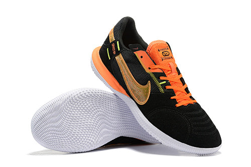 Nike Streetgato למגרש קטן 39-45