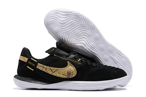 Nike Streetgato למגרש קטן 39-44