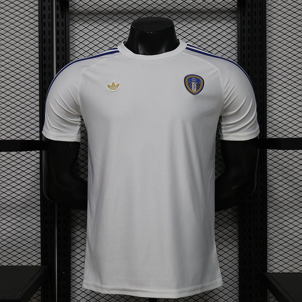Leeds United, מהדורה מיוחדת, 2025/26